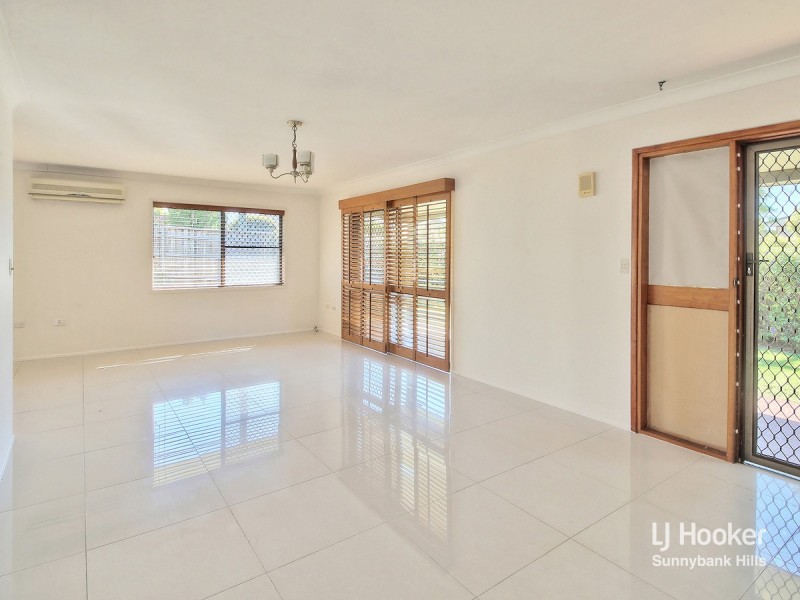 24 Marla Street, Robertson QLD 4109