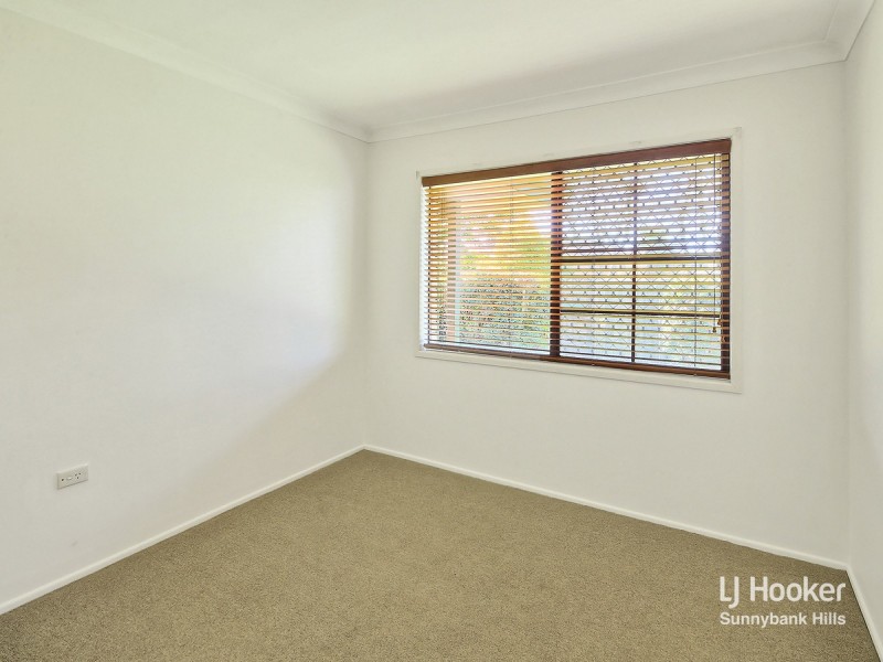 24 Marla Street, Robertson QLD 4109