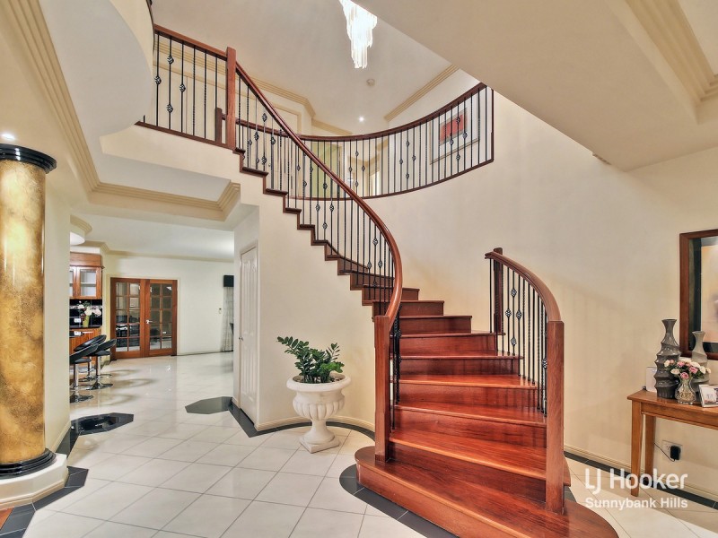 7 Willowleaf Close, Stretton QLD 4116