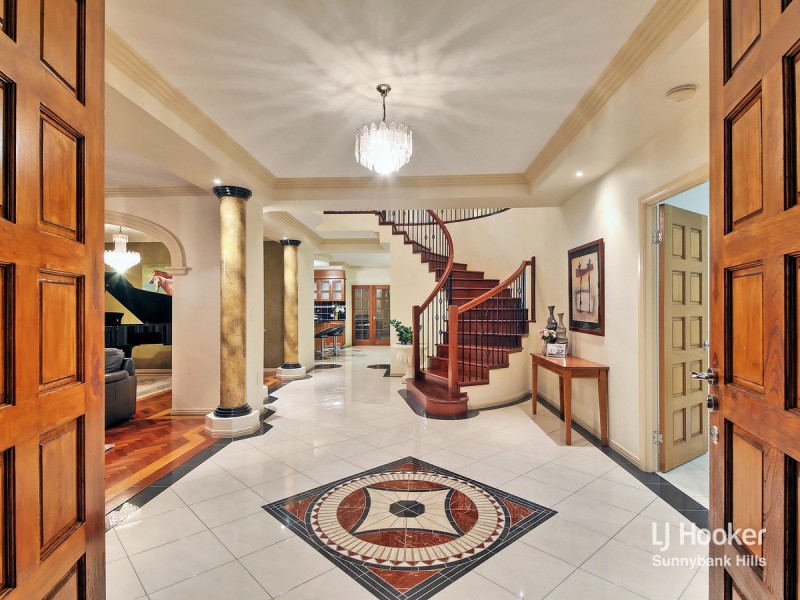 7 Willowleaf Close, Stretton QLD 4116