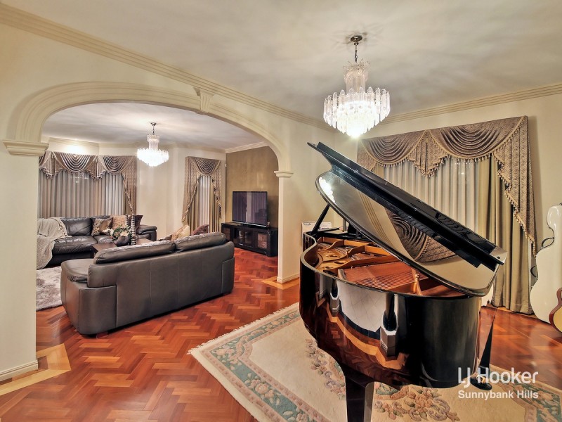 7 Willowleaf Close, Stretton QLD 4116