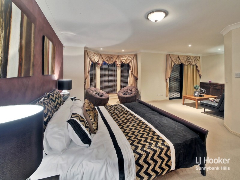 7 Willowleaf Close, Stretton QLD 4116