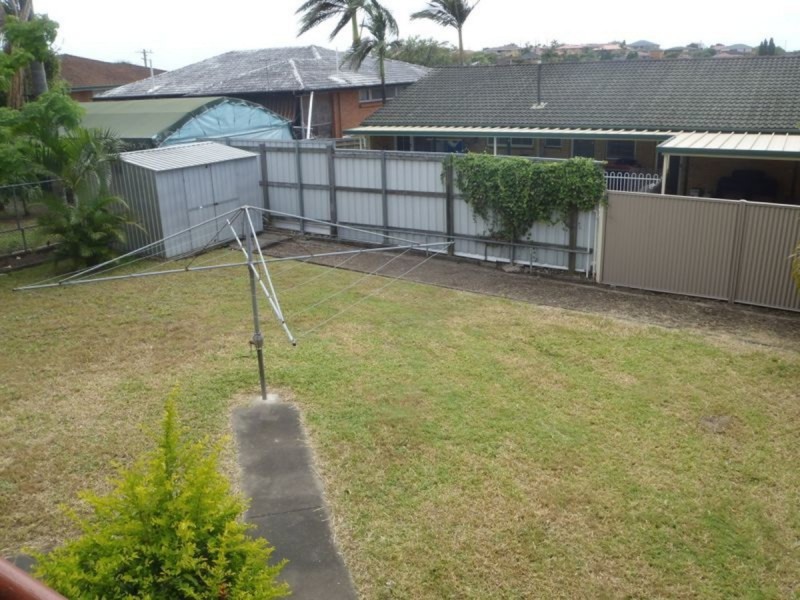 202 Newnham Road, Mansfield QLD 4122