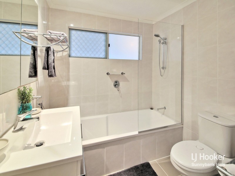 19 Thurlby Street, Upper Mount Gravatt QLD 4122