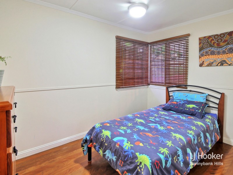 19 Thurlby Street, Upper Mount Gravatt QLD 4122