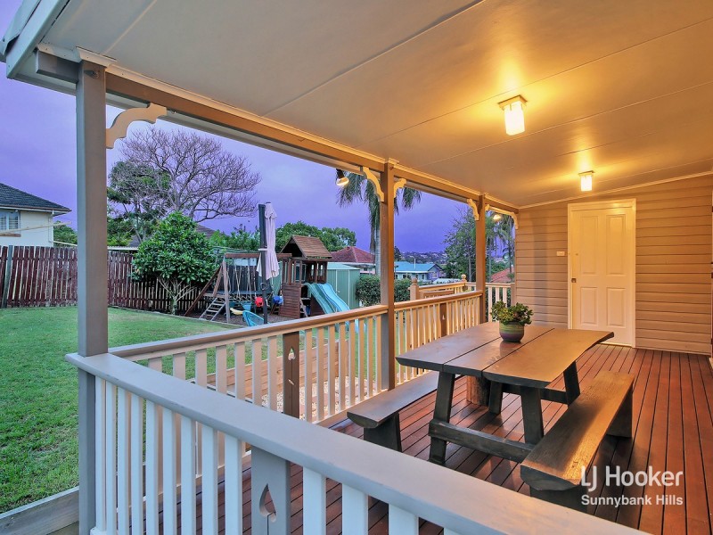 19 Thurlby Street, Upper Mount Gravatt QLD 4122