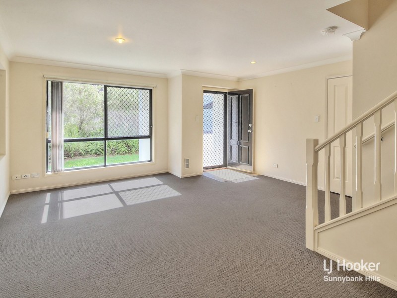 62/15 Violet Close, Eight Mile Plains QLD 4113