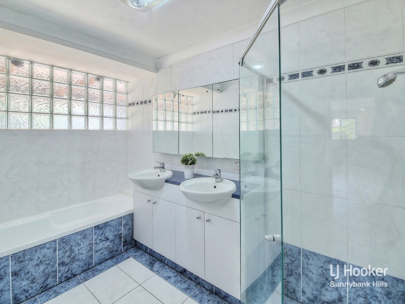 39 Corsloot Street, Regents Park QLD 4118