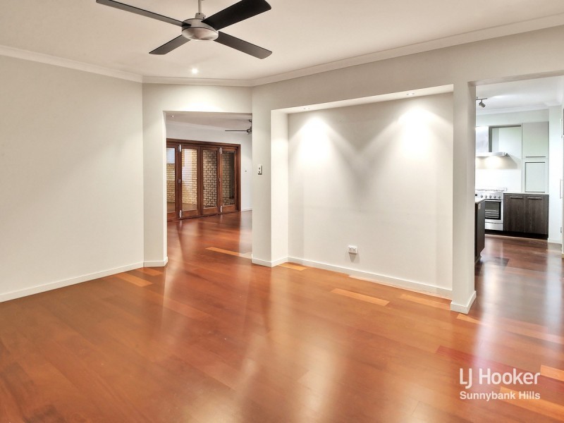 12 Samuel Street, Calamvale QLD 4116