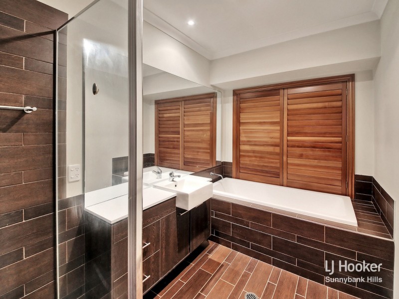 12 Samuel Street, Calamvale QLD 4116