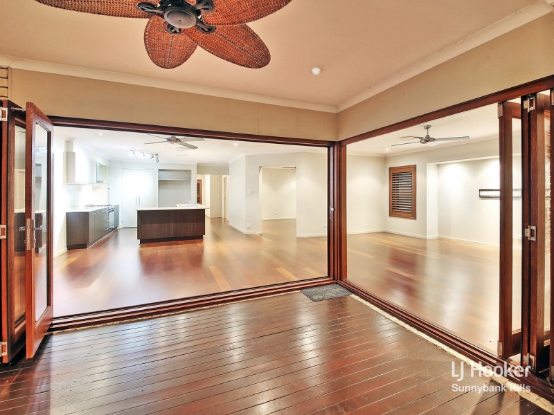 12 Samuel Street, Calamvale QLD 4116