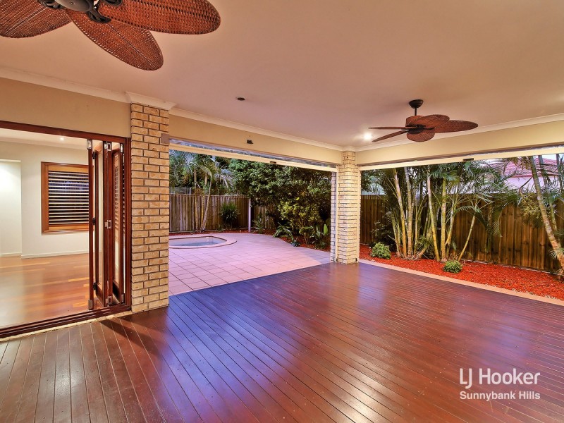 12 Samuel Street, Calamvale QLD 4116