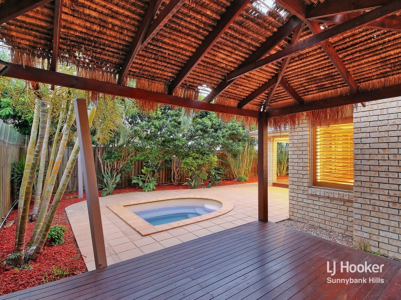 12 Samuel Street, Calamvale QLD 4116