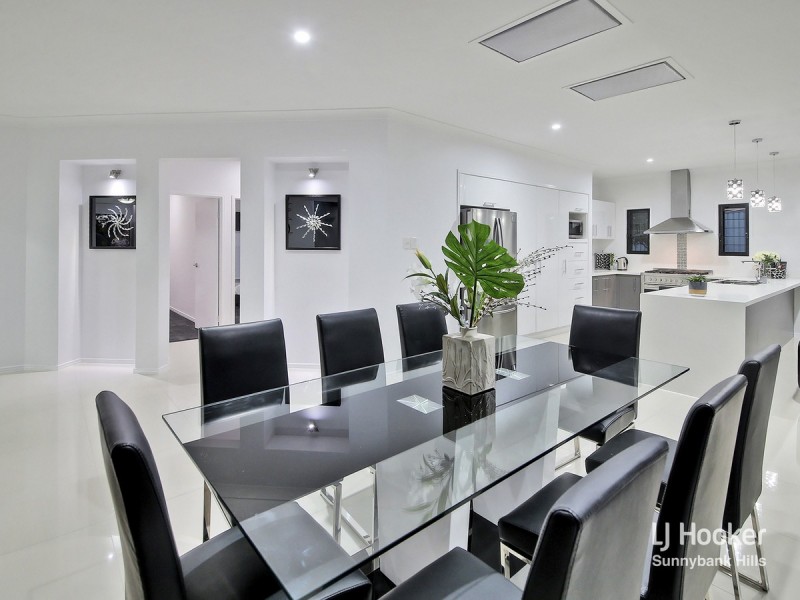 48 Juniper Circuit, Stretton QLD 4116
