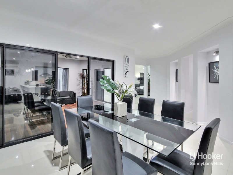 48 Juniper Circuit, Stretton QLD 4116