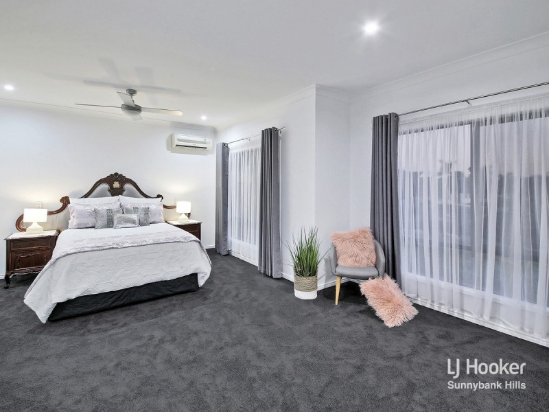 48 Juniper Circuit, Stretton QLD 4116