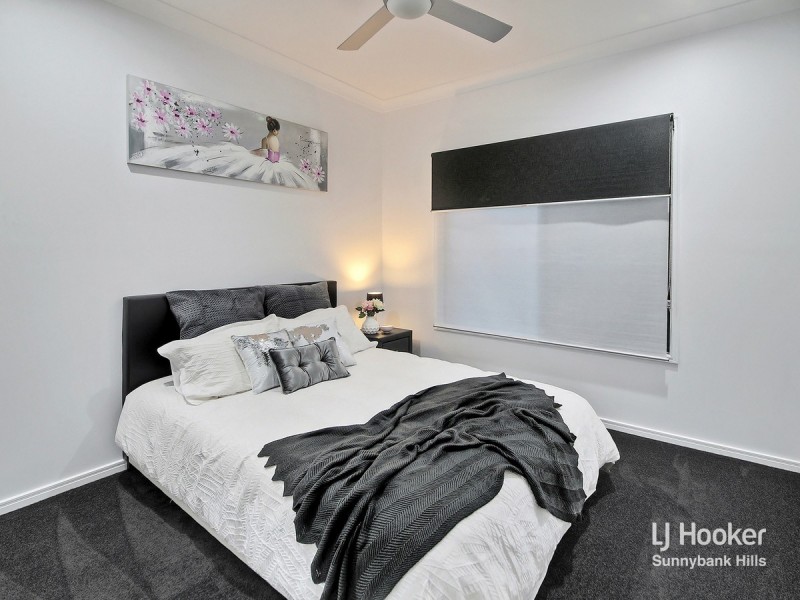 48 Juniper Circuit, Stretton QLD 4116