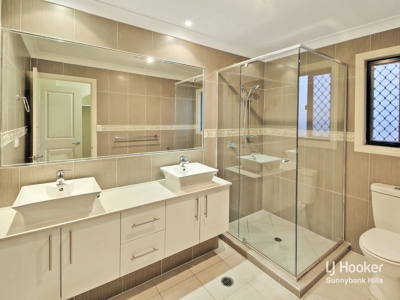 99 Franquin Crescent, Eight Mile Plains QLD 4113