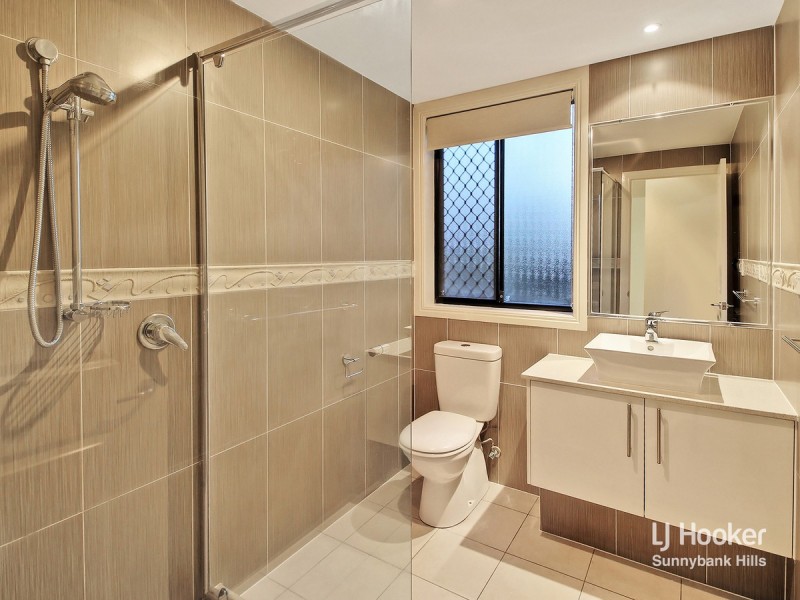 99 Franquin Crescent, Eight Mile Plains QLD 4113