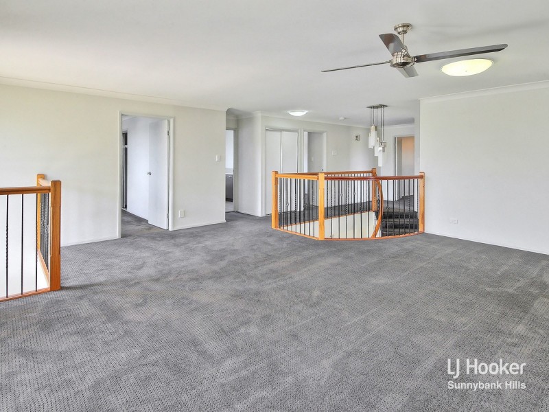 17 Crawford Place, Calamvale QLD 4116