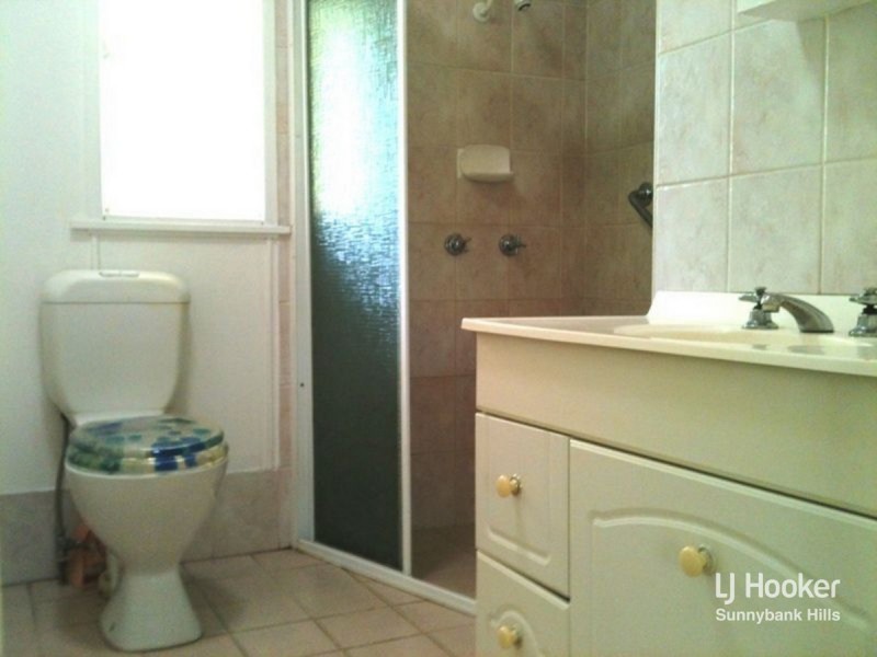 979 Boundary Road, Coopers Plains QLD 4108