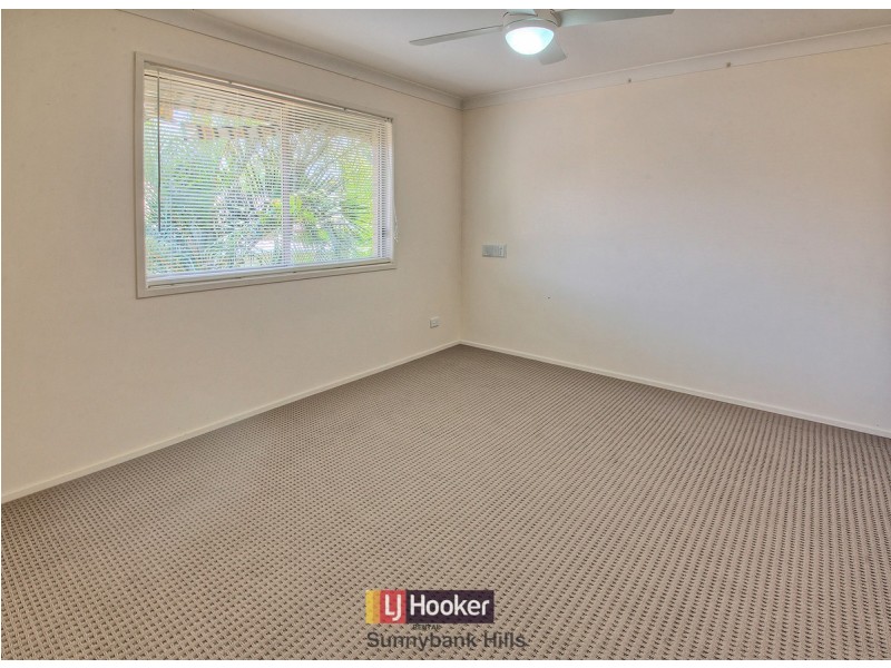 21 Poets Place, Parkinson QLD 4115