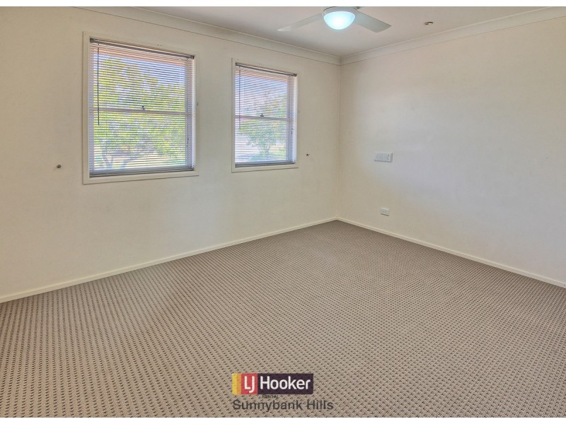 21 Poets Place, Parkinson QLD 4115