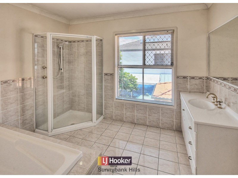 21 Poets Place, Parkinson QLD 4115