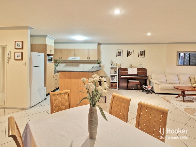 25/12 Peter Court, Sunnybank Hills QLD 4109