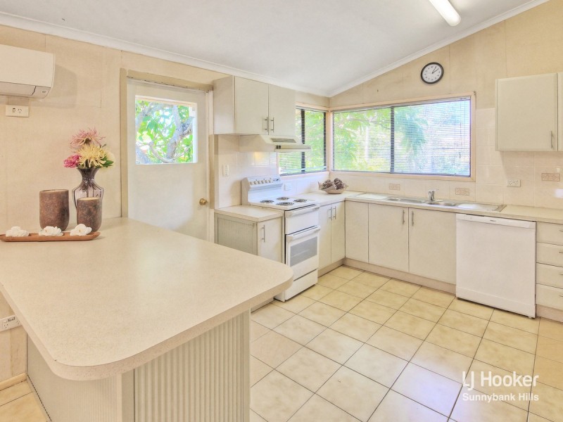 11 Nagle Street, Upper Mount Gravatt QLD 4122