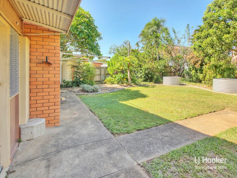 11 Nagle Street, Upper Mount Gravatt QLD 4122