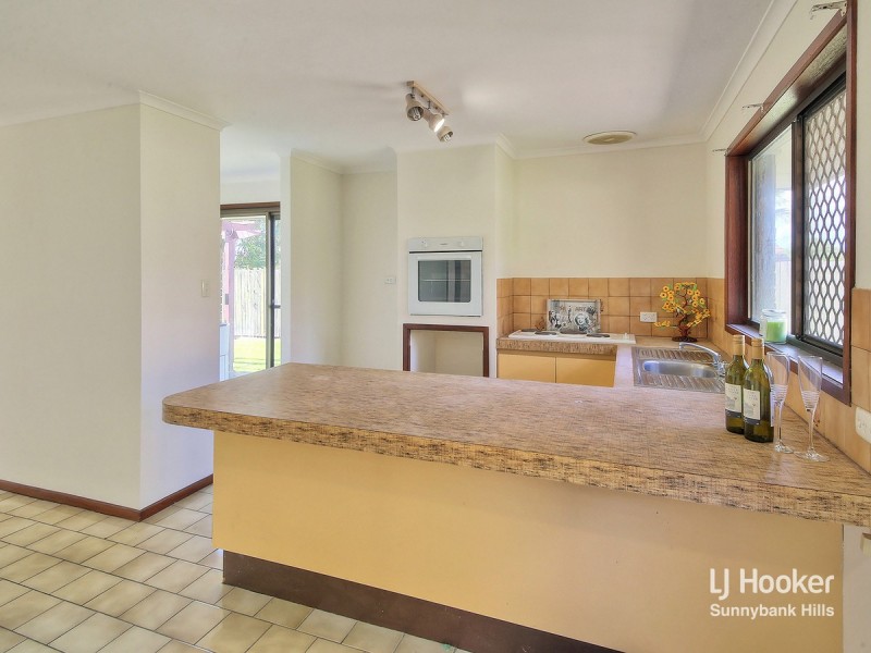 211 Gowan Road, Sunnybank Hills QLD 4109