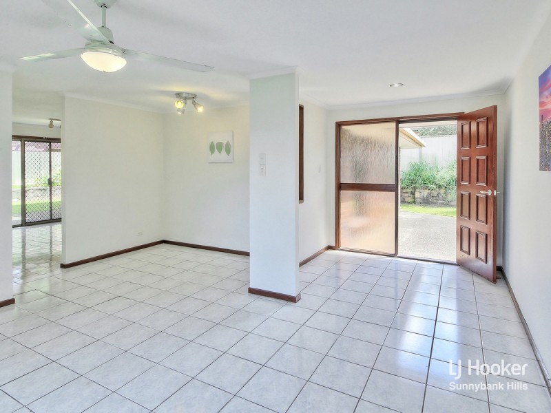 211 Gowan Road, Sunnybank Hills QLD 4109