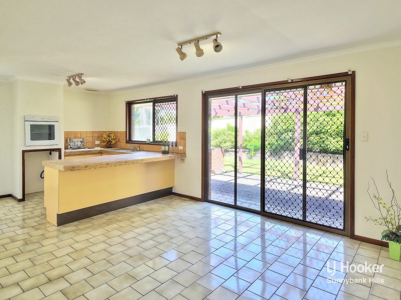 211 Gowan Road, Sunnybank Hills QLD 4109