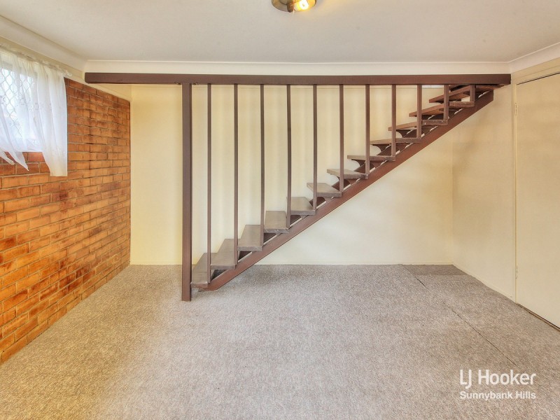 22 Cinderella Drive, Springwood QLD 4127