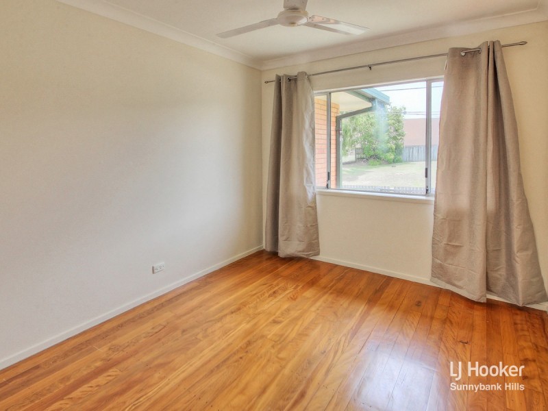 22 Cinderella Drive, Springwood QLD 4127