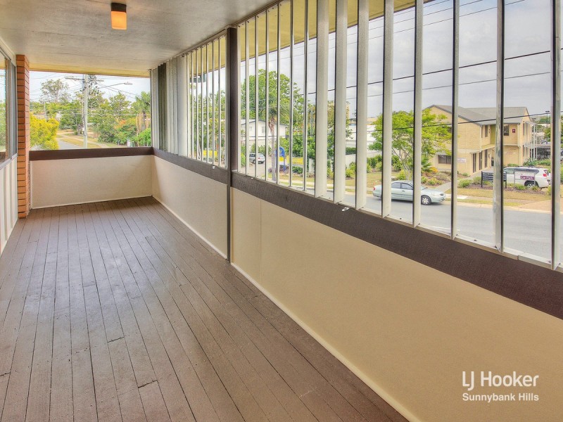 22 Cinderella Drive, Springwood QLD 4127