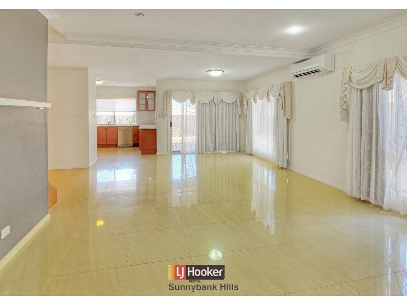 11 Silverbirch Close, Eight Mile Plains QLD 4113