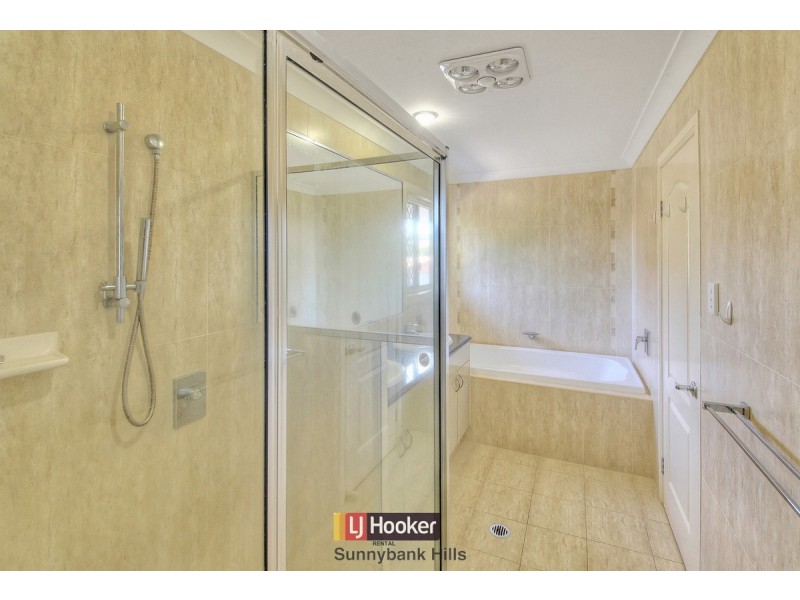 11 Silverbirch Close, Eight Mile Plains QLD 4113