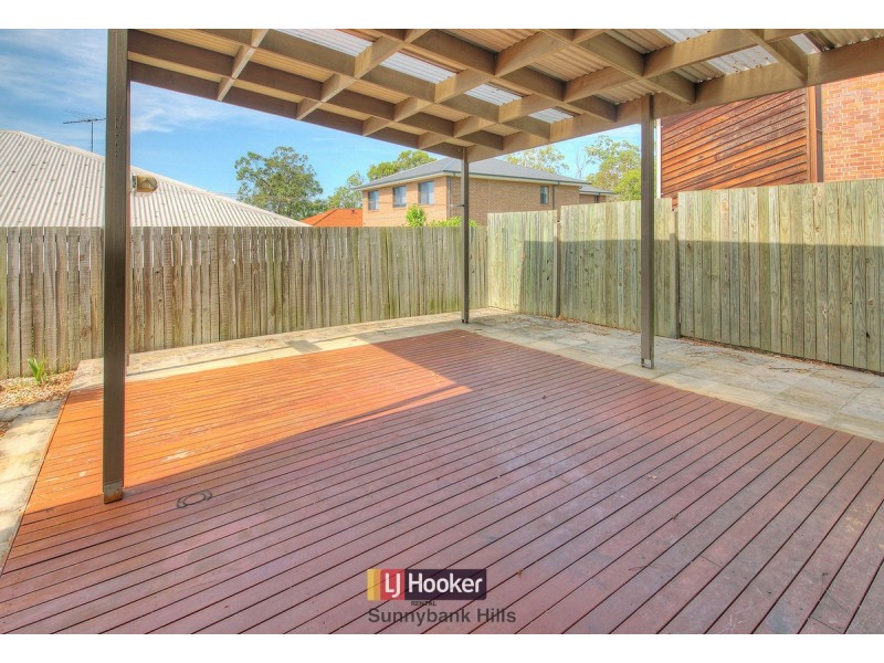 11 Silverbirch Close, Eight Mile Plains QLD 4113