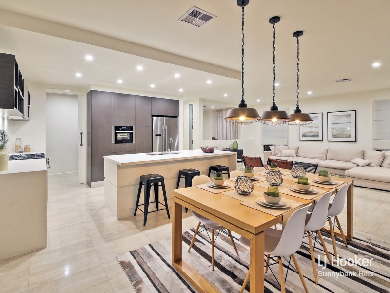 71 Finch Parade, Rochedale QLD 4123