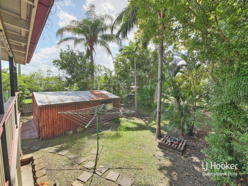 16 Evenwood Street, Coopers Plains QLD 4108