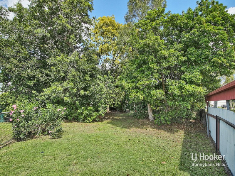 16 Evenwood Street, Coopers Plains QLD 4108