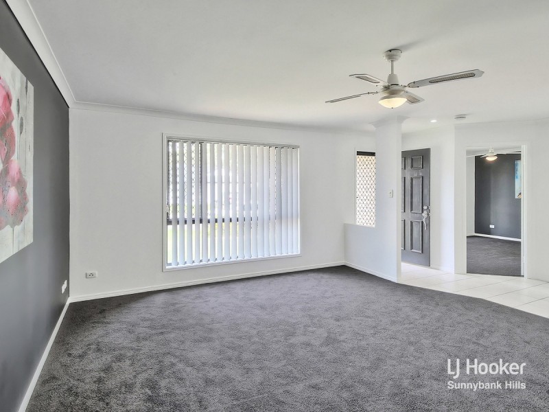 3 Innes Close, Parkinson QLD 4115
