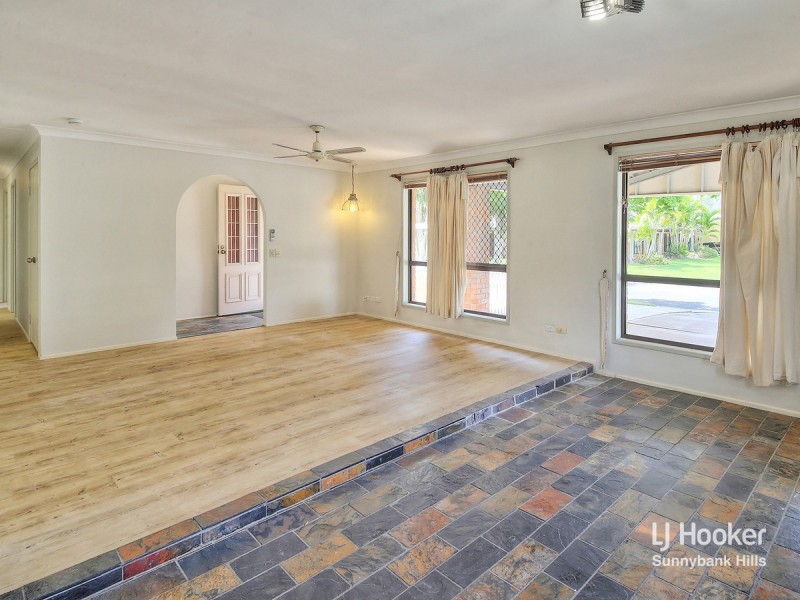 16 Tanglewood Street, Runcorn QLD 4113