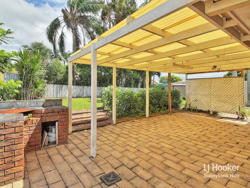 16 Tanglewood Street, Runcorn QLD 4113