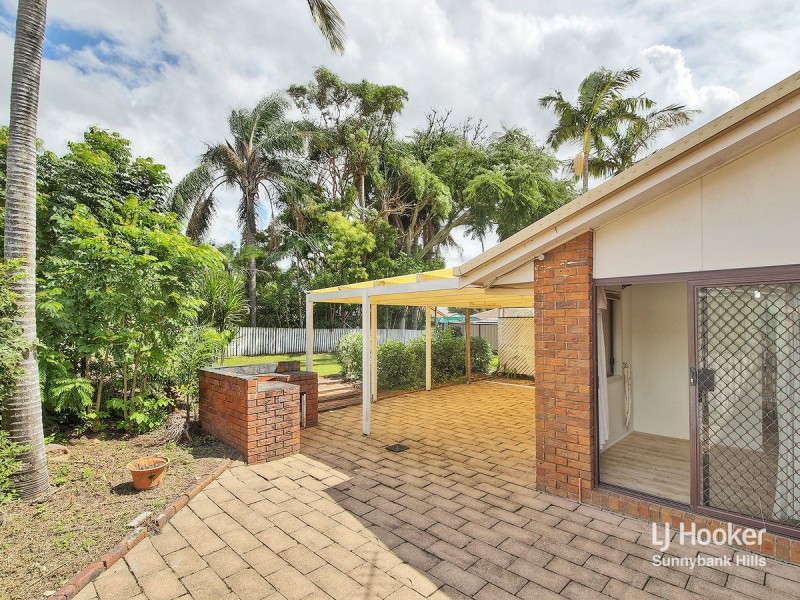 16 Tanglewood Street, Runcorn QLD 4113