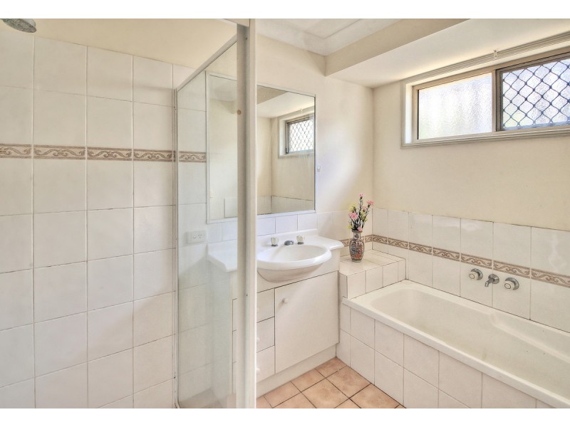 5 Borage Place, Calamvale QLD 4116