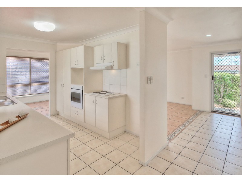 5 Borage Place, Calamvale QLD 4116