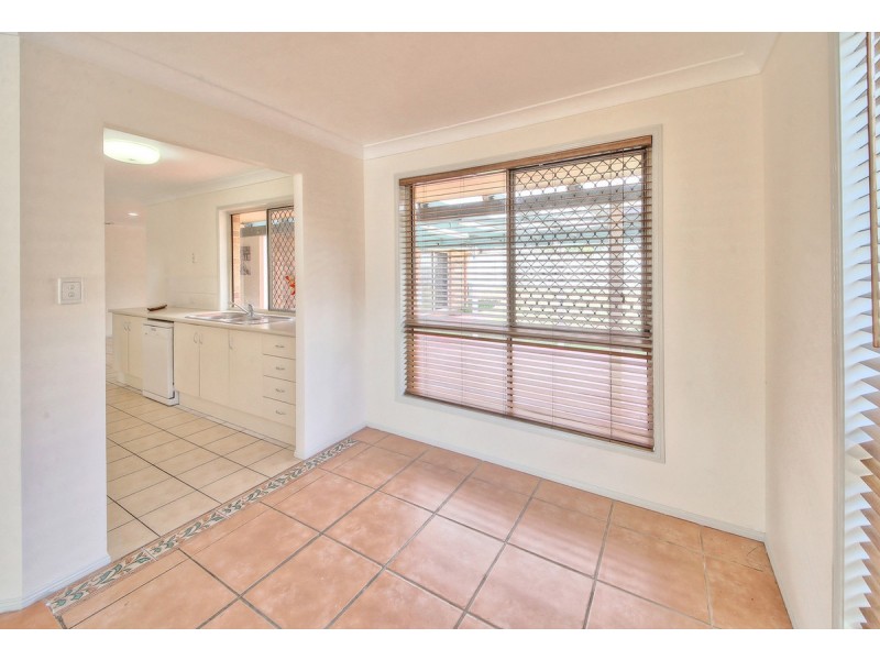 5 Borage Place, Calamvale QLD 4116